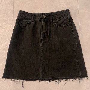 Hollister black denim skirt
